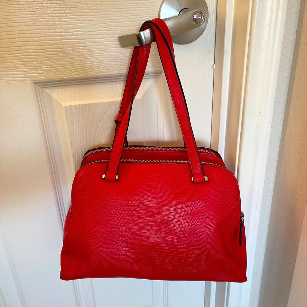 GUESS Est 1981 Red Lizard Embossed Satchel Handbag Shoulder Bag Lock Charm - Picture 3 of 10
